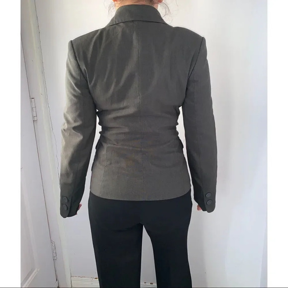 ✨Suzy Shier two button blazer 🌟 - Picture 5 of 6